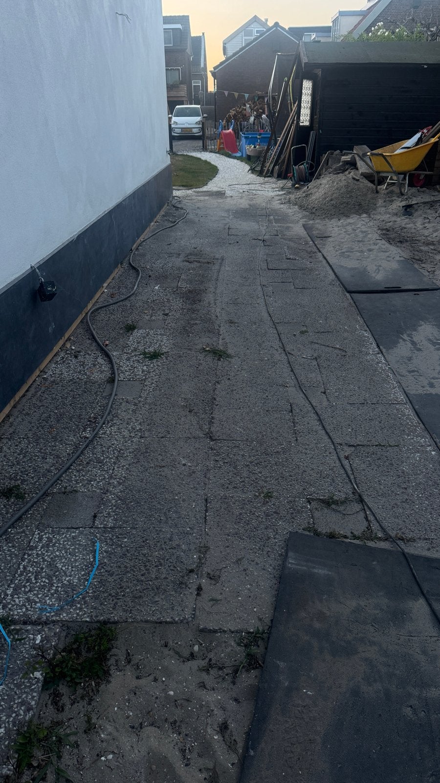 Grindtegels gratis af te halen in Hardinxveld-Giessendam, Tuin en Terras, Tegels en Klinkers, Ophalen, Gebruikt, Grind, Terrastegels