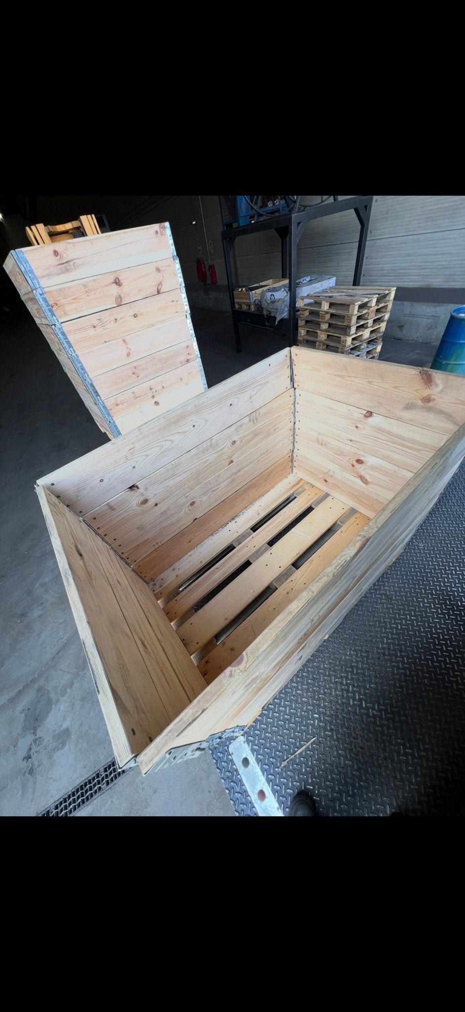 Foto 4 van Houten opzetranden pallets te koop 80/120 € 7,- ps