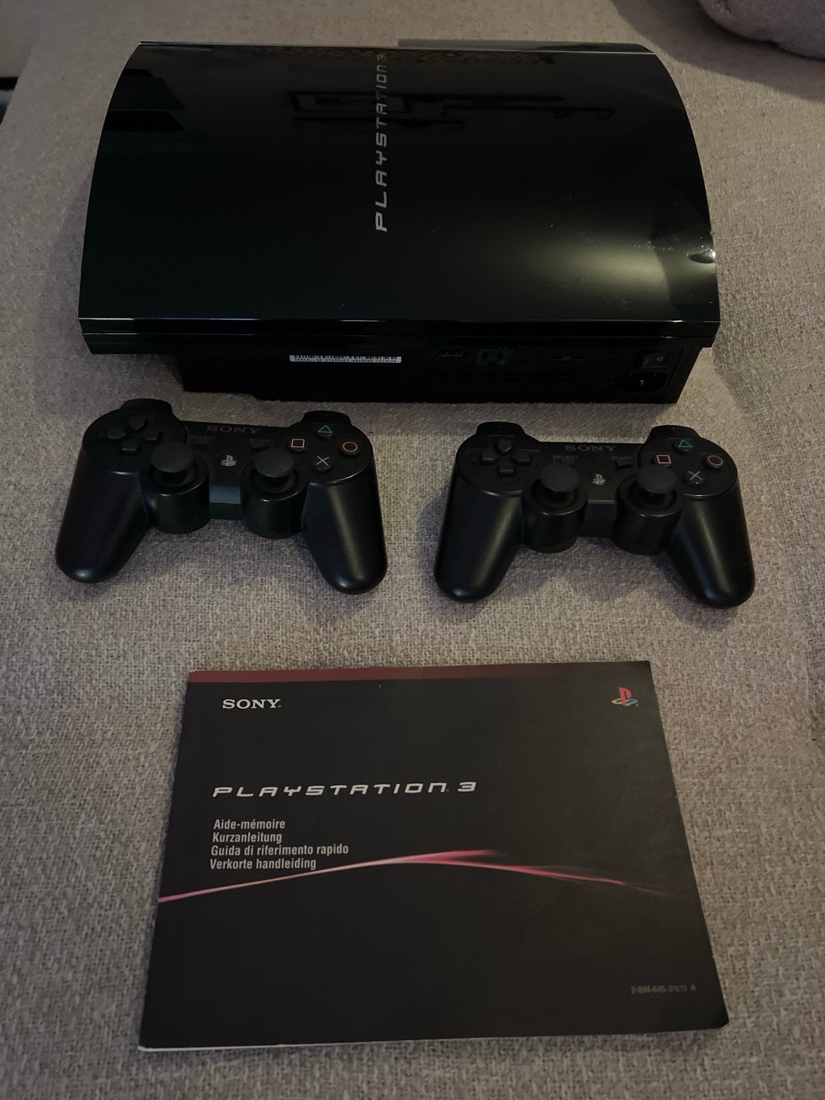 PlayStation 3 Phat CECHC04 13 dagen draaitijd handl. 2 cont, Phat, Met 2 controllers, Ophalen of Verzenden, Zo goed als nieuw