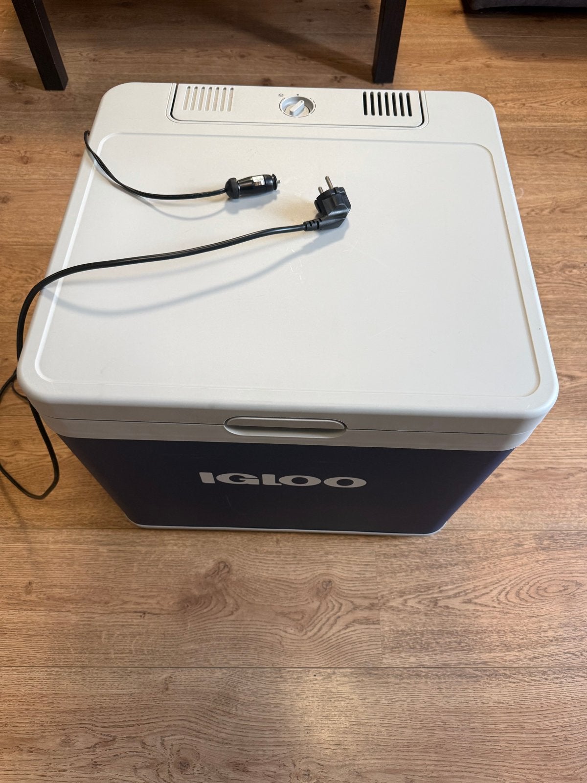 Igloo Elektrische Koelbox - Perfect voor onderweg!, Caravans en Kamperen, Ophalen, Gebruikt, Koelbox, Elektrisch