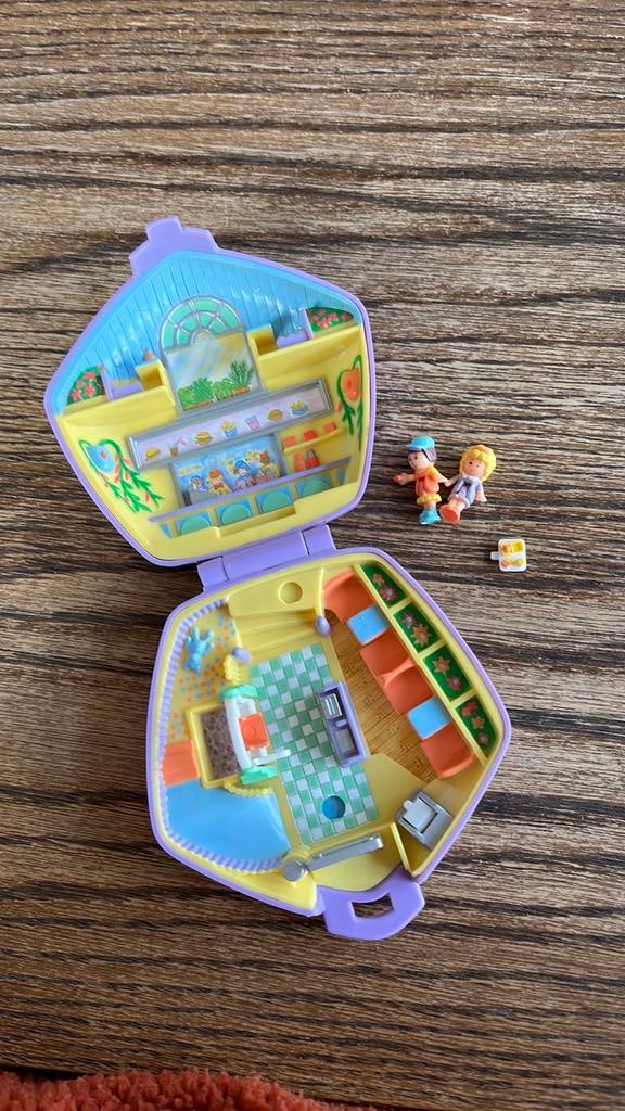Polly Pocket Burger Bar 1992, Verzamelen, Ophalen of Verzenden, Zo goed als nieuw