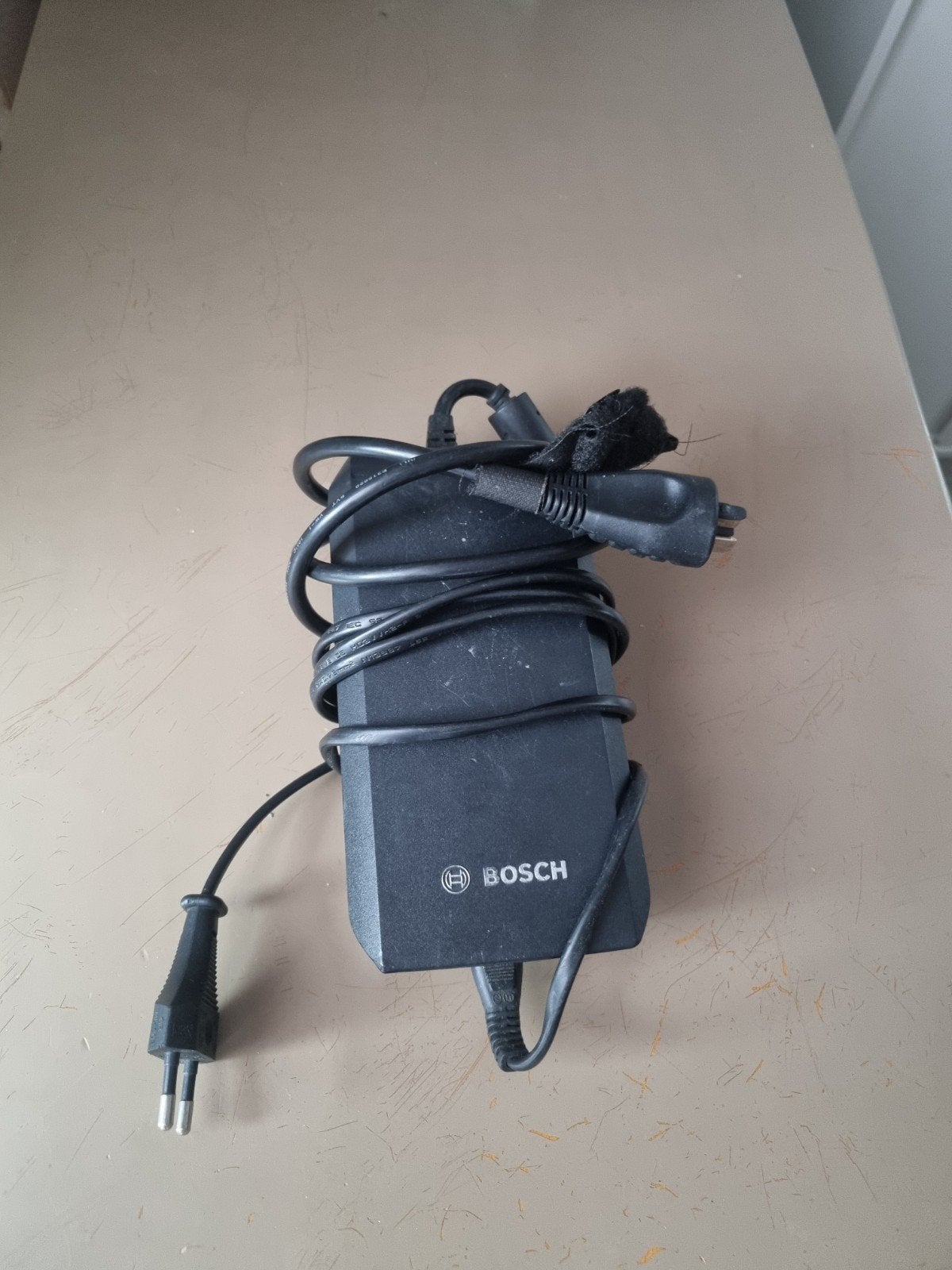 Bosch eBike Acculader 36-4/230V - 4A Output