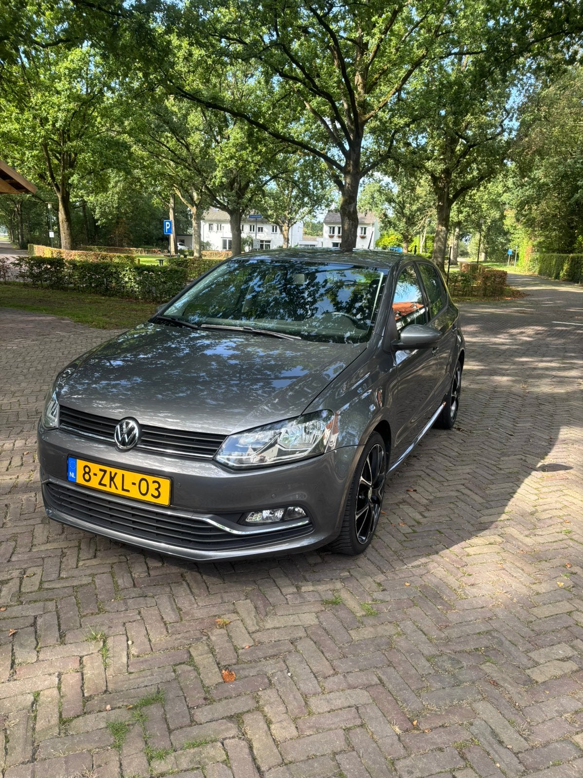 Volkswagen Polo 1.2 TSI 66KW 2015 Grijs, Stof, 40 €/maand, 4 cilinders, Origineel Nederlands