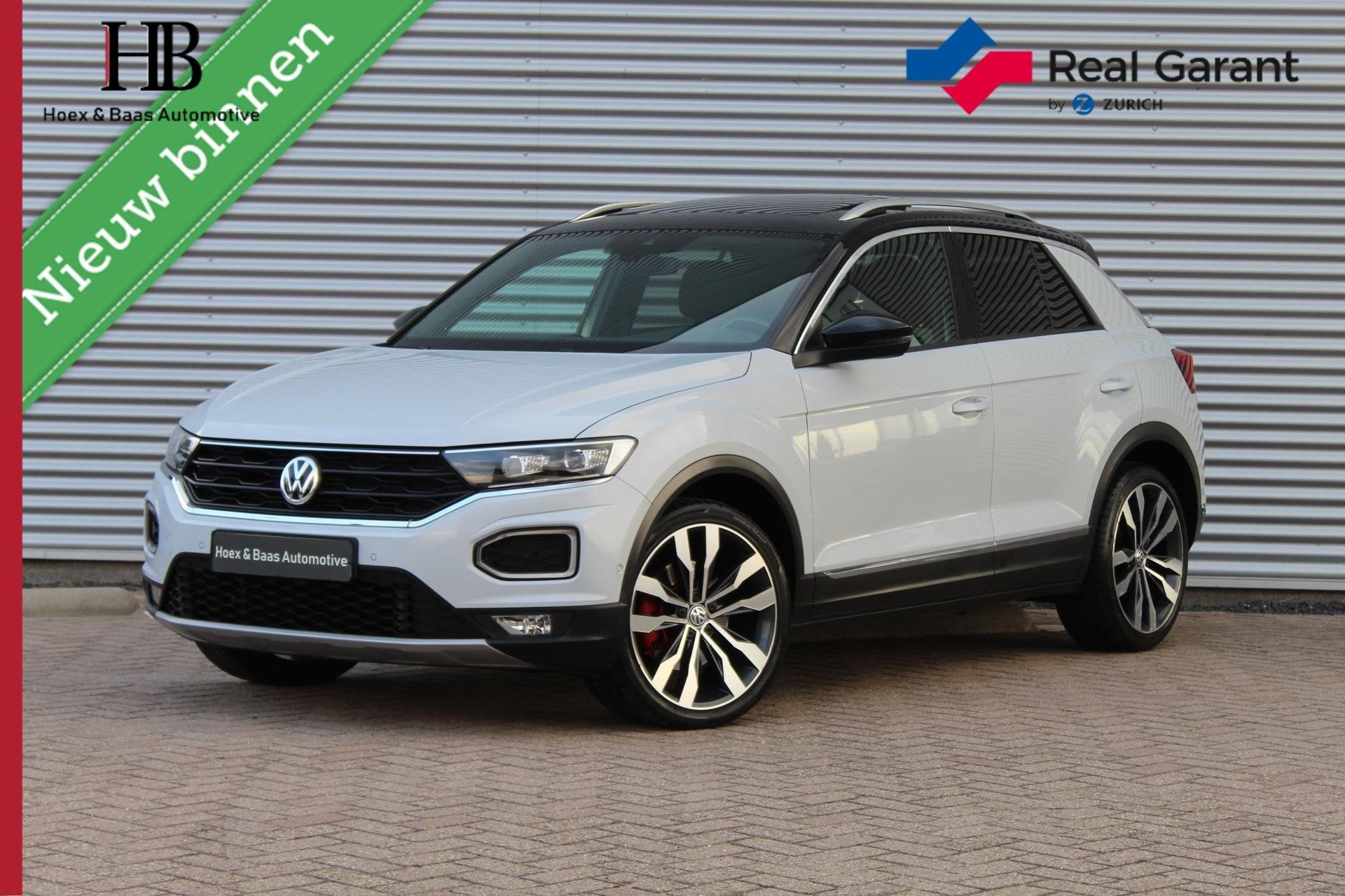 Volkswagen T-Roc 2.0 TSI 4Motion Sport/Trekhaak/Pano/191pk!, Auto's, Volkswagen, Automaat, Gebruikt, 1984 cc, Wit