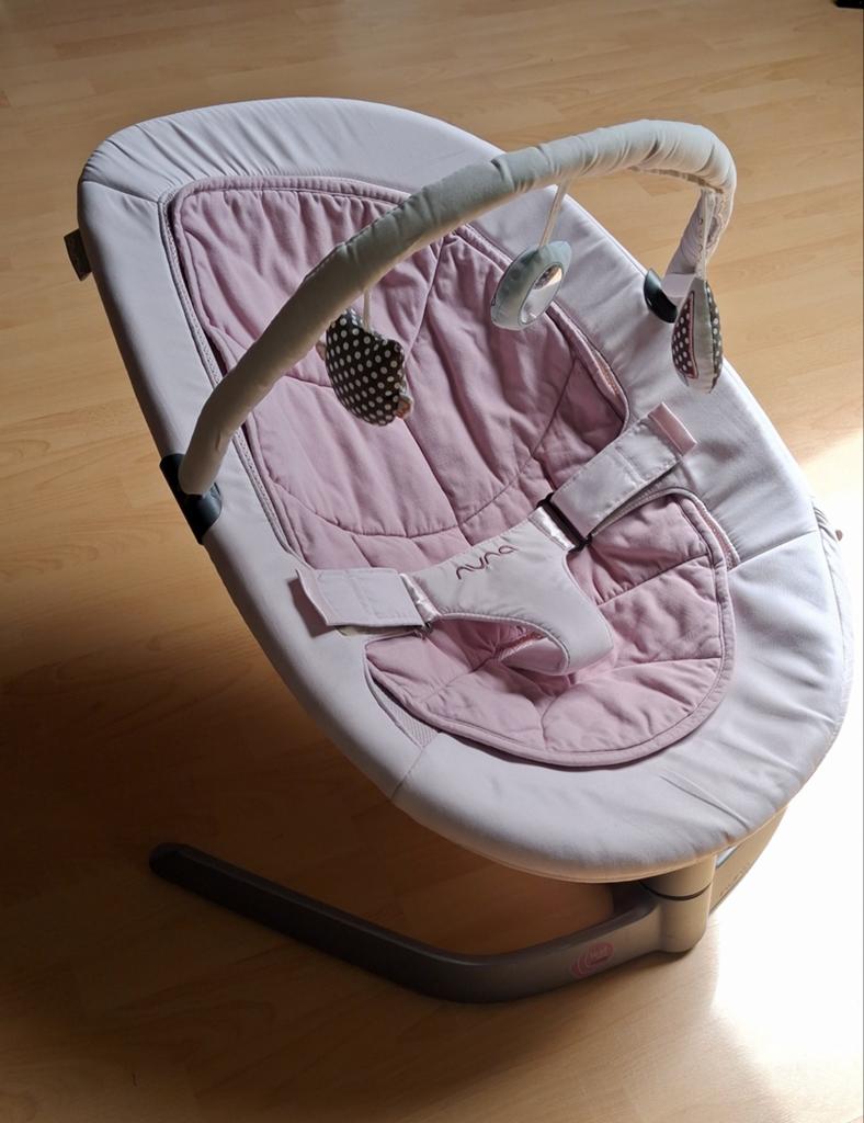 Nuna Leaf Wipstoel – Rose.  inc.speelboog, Ophalen, Gebruikt