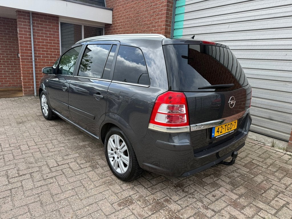 Opel Zafira 1.8 Cosmo Automaat 7-Persoons Bj:2012 NAP!, Auto's, Opel, Euro 5, Gebruikt, 4 cilinders, Zafira