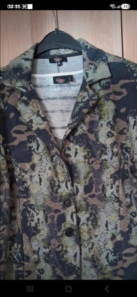 Enjoy Dames Blazer Camouflage en bijpassend t shirt., Maat 42/44 (L), Enjoy, Ophalen of Verzenden, Zo goed als nieuw