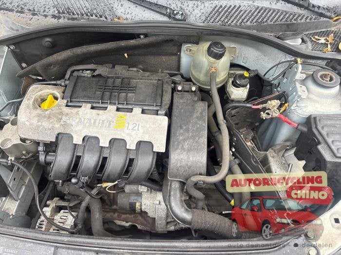 Versnellingsbak van een Renault Clio, Auto-onderdelen, Ophalen, Gebruikt, -, Renault
