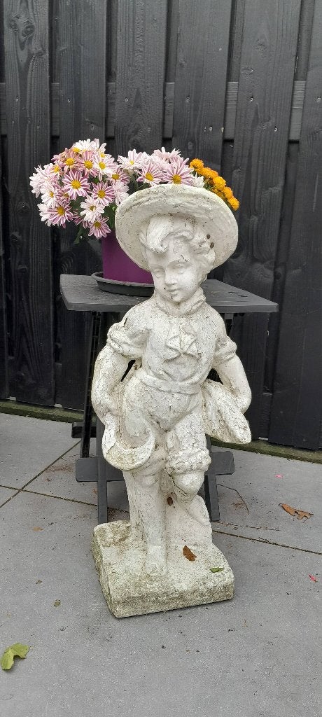 Vintage Tuinbeeld Jongen met Hoed - Beton/Steen, Ophalen, Gebruikt, Beton, Mensenbeeld
