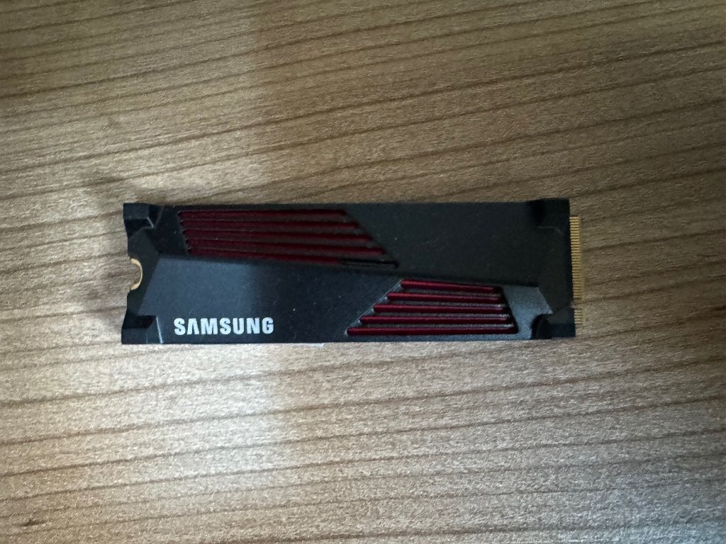 Samsung 990 Pro 1TB heatsink, Computers en Software, Intern, SSD, Ophalen of Verzenden, Zo goed als nieuw