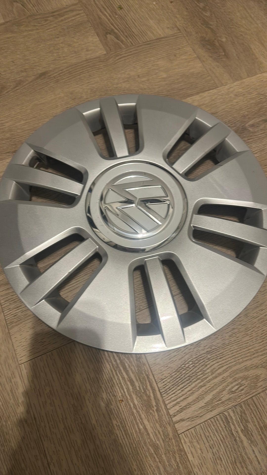 4 x wieldoppen voor vw up zgan, Auto diversen, Ophalen of Verzenden, Zo goed als nieuw