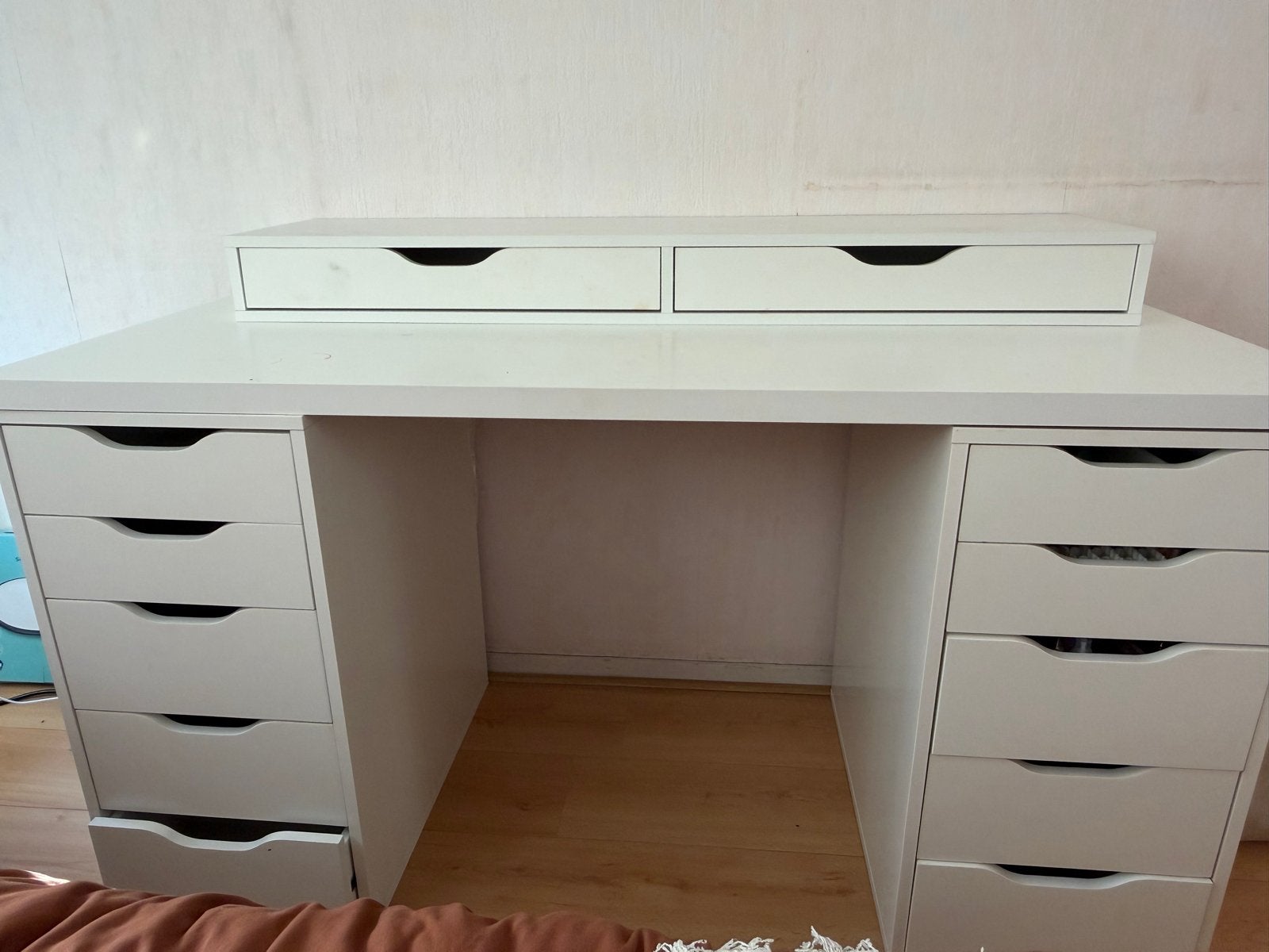 IKEA Bureau met 2 ladekasten en extra plank, Gebruikt, Met lades, Spaanplaat of MDF, Ophalen of Verzenden