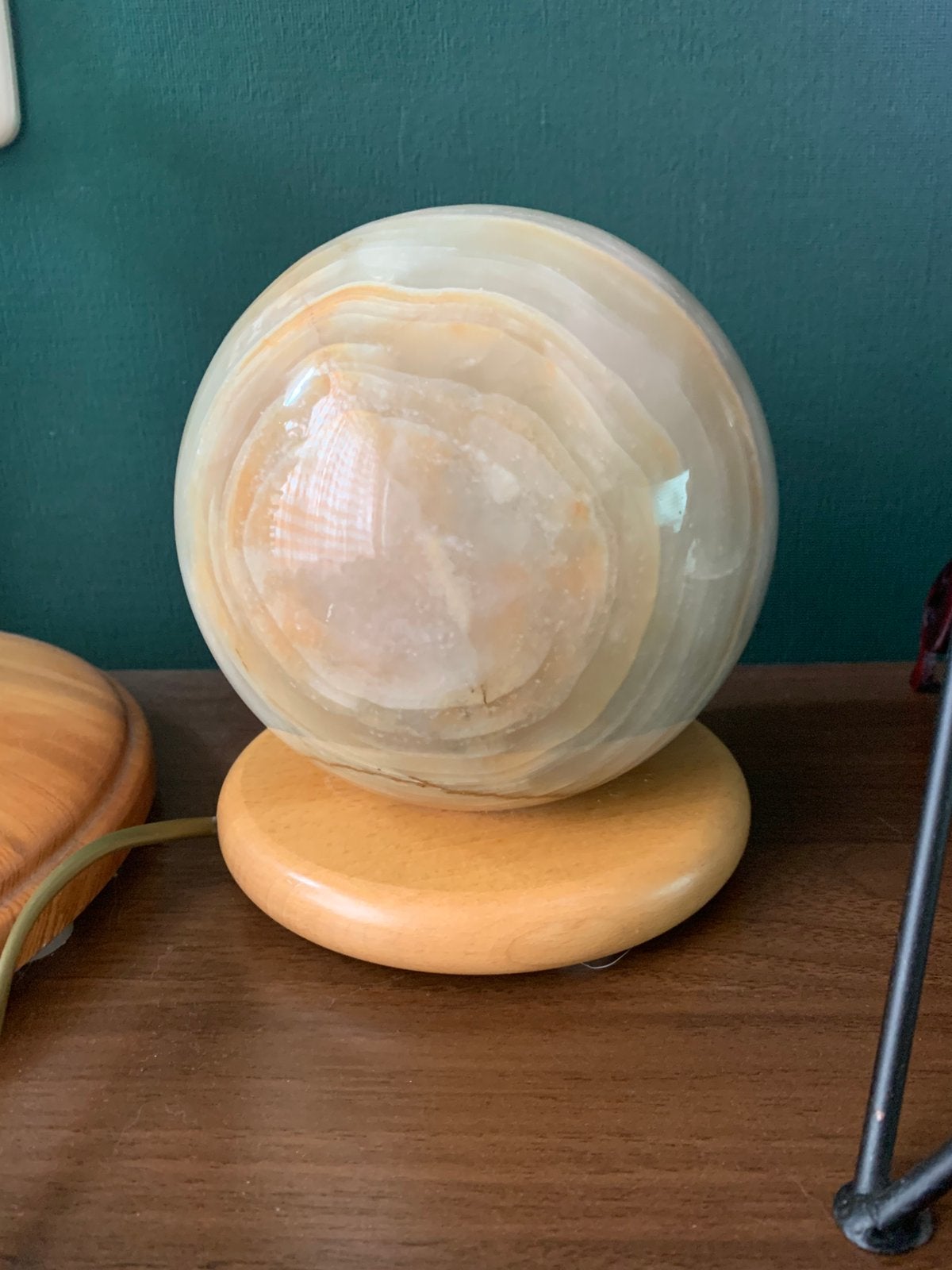 Stenen bol lamp op houten voet, -, -, Ophalen of Verzenden, Zo goed als nieuw