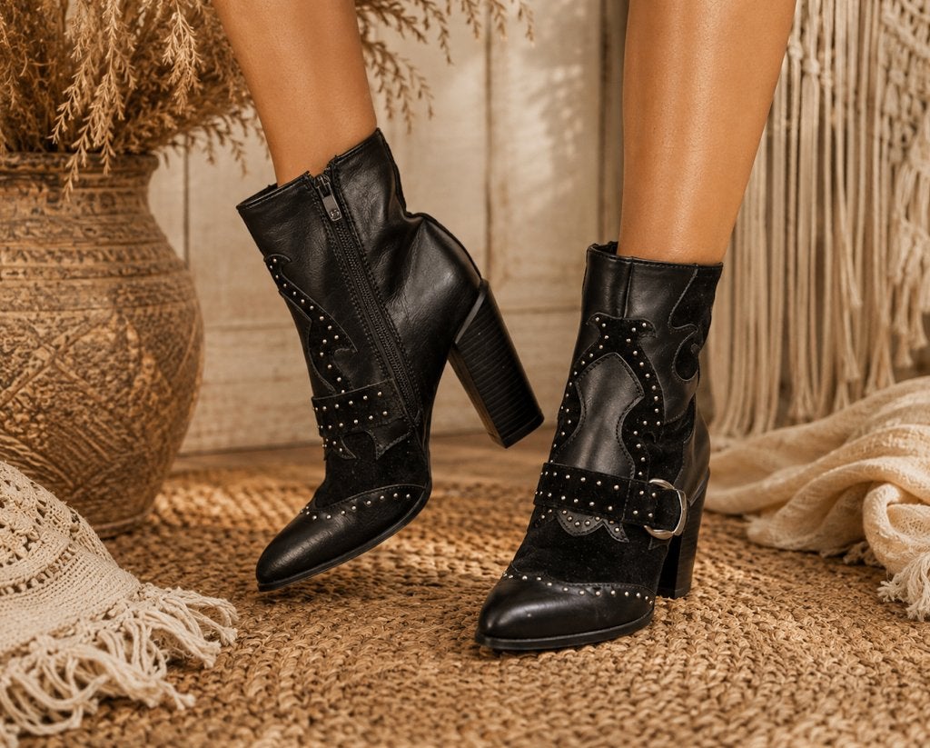 Zwarte lederlook Cowboy Boots met Studs Maat 38, Zwart, Lage of Enkellaarzen, Nieuw, Ophalen of Verzenden