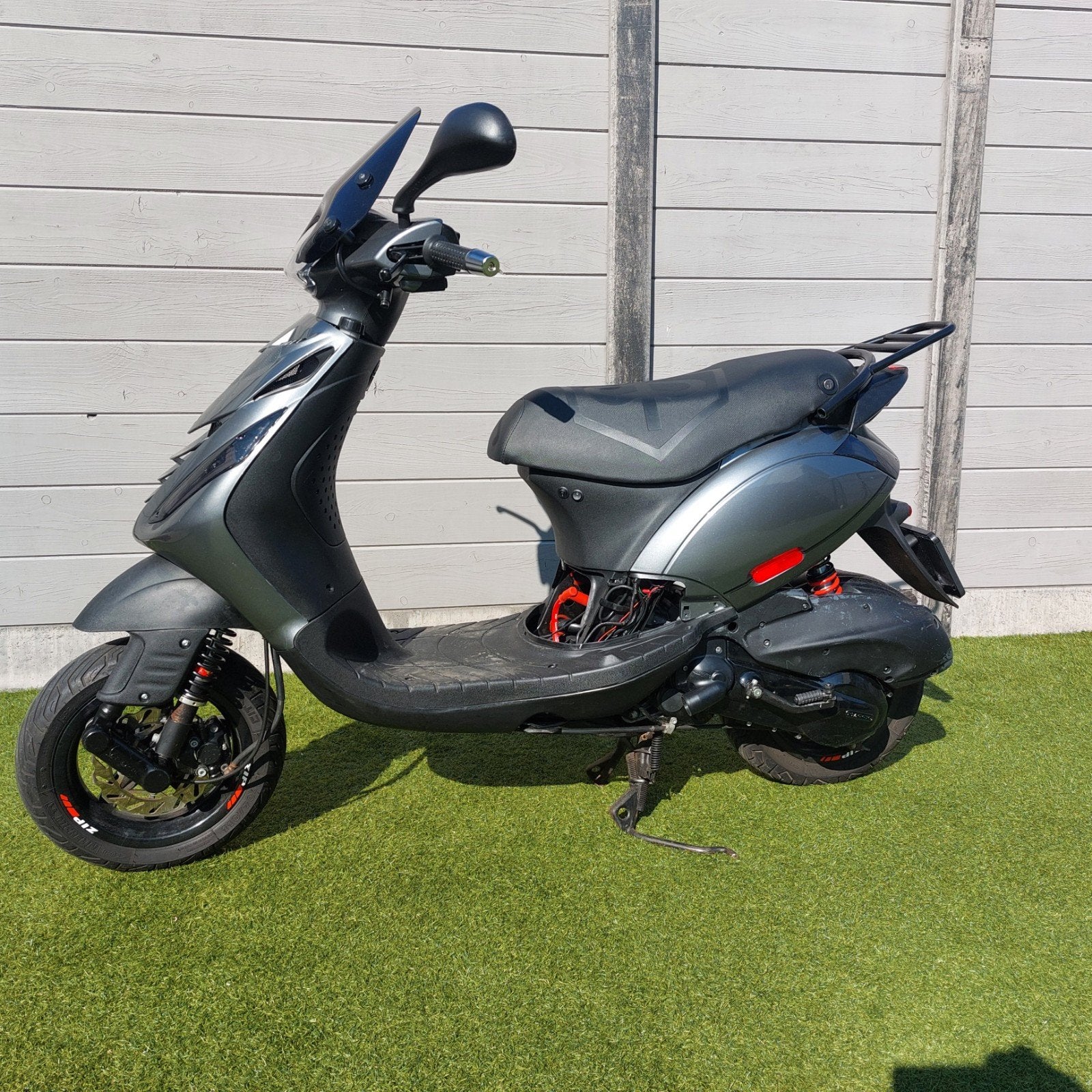 Zip 172 gereviseerd ! Swingarm brom, Ophalen, Zo goed als nieuw, Tweetakt, Zip