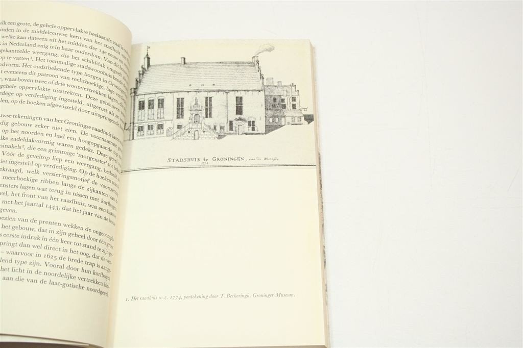 De Raadhuizen van de Stad Groningen — Historisch, 1962, Ophalen of Verzenden, Gelezen