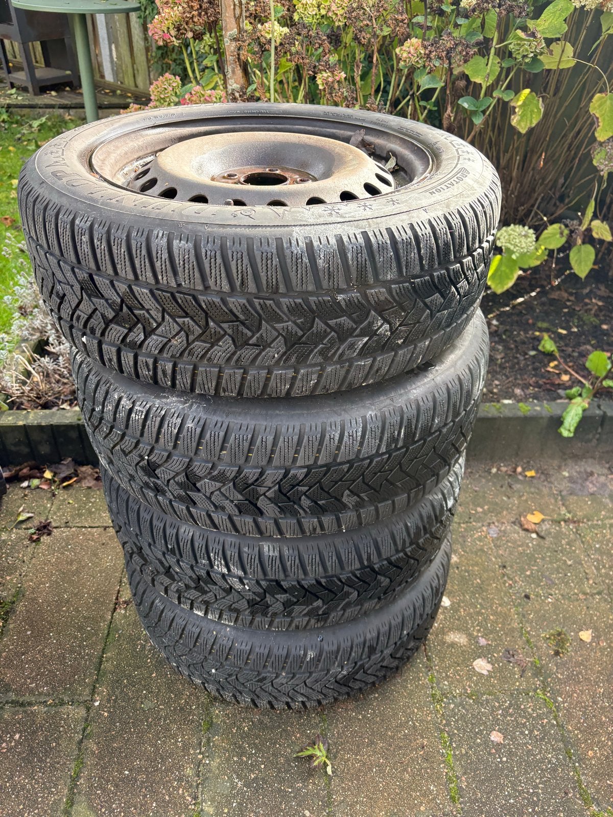 Dunlop Winterbanden 205/55R16 met 6mm profiel, Ophalen, Gebruikt