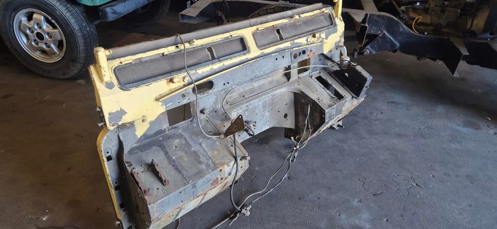 Land Rover Series III Bulkhead - Harde Bulkhead, Land Rover, Achterklep, Voor, Nieuw