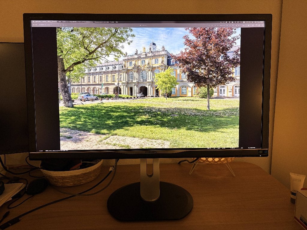 Philips Brilliance 328P (31,5"/4K) - garantie tot 11-9-2027