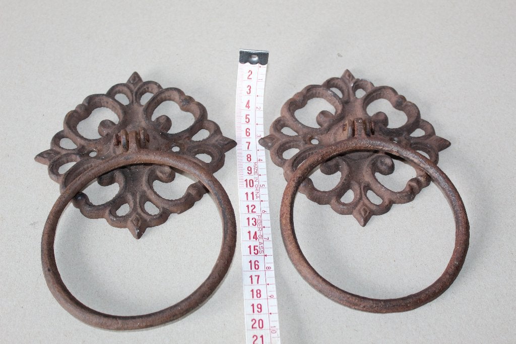 Gietijzeren Ornamenten met Ringen -, Ophalen of Verzenden