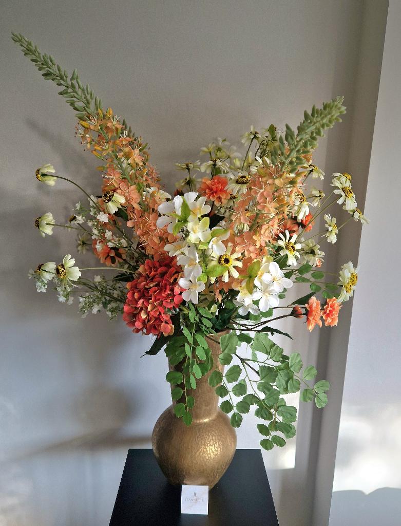 Grote vaas met kunstbloemen Decoratie pronkstuk, Huis en Inrichting, Woonaccessoires | Vazen, Ophalen, Overige materialen, Overige kleuren
