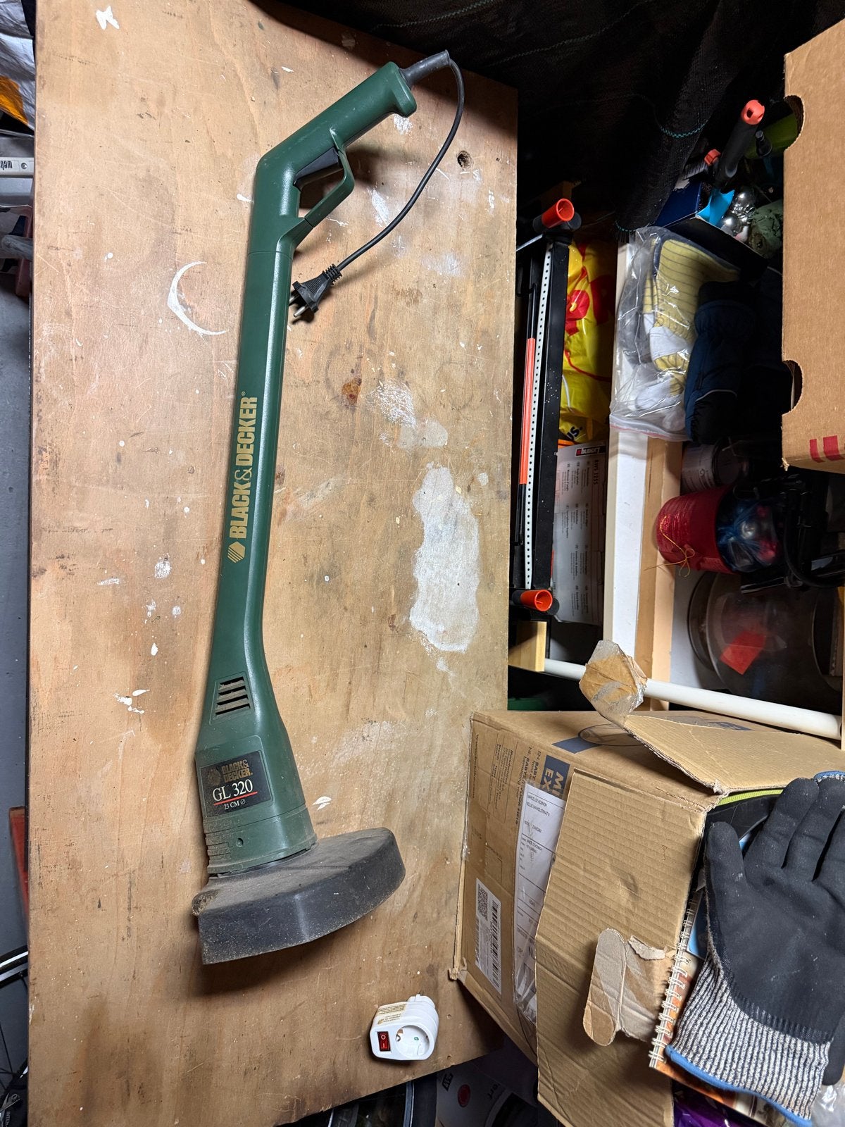 Black & Decker GL320 Grastrimmer met extra draad, Tuin en Terras, Grastrimmers, Ophalen of Verzenden, Gebruikt, Elektrisch