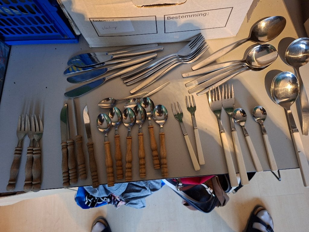 allerlei bestek, Huis en Inrichting, Keuken | Bestek, Ophalen of Verzenden, Overige materialen