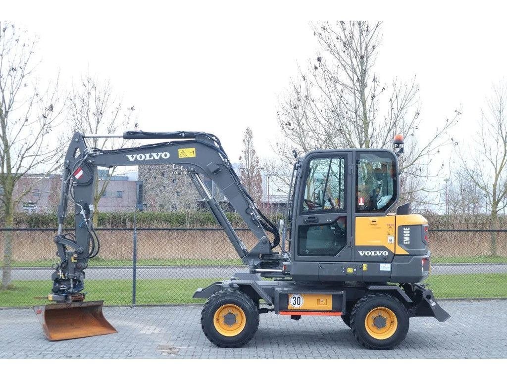 Volvo EW 60 E Bj 2022, Ophalen, Graafmachine