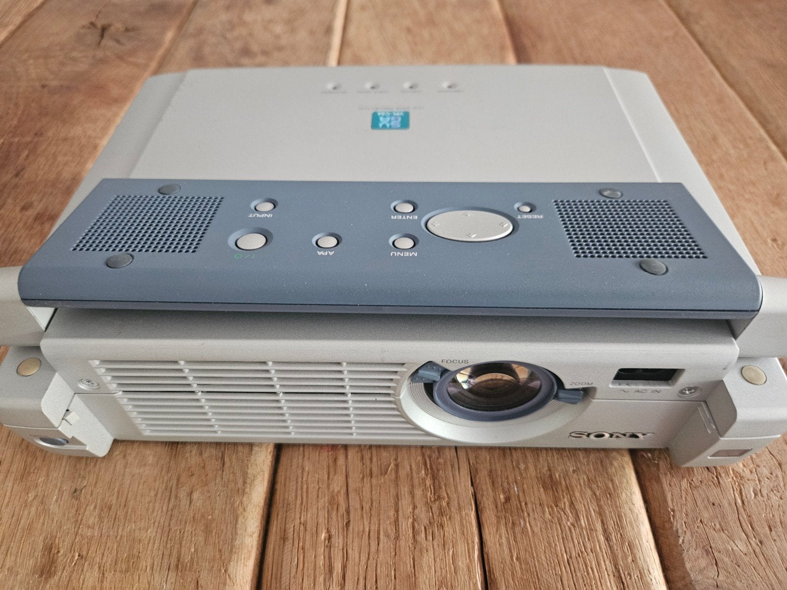 Sony VPL-CS4 LCD Data Projector - Beamer ideaal voor WK, Ophalen of Verzenden, Zo goed als nieuw, LCD, Sony