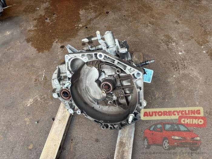 Versnellingsbak van een Opel Insignia, Ophalen, Gebruikt, -, -