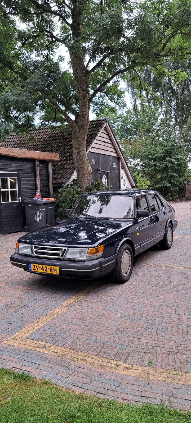 Geen APK - Saab 900 2.1 I 16 HB U9 1991 Blauw, Voorwielaandrijving, 4 cilinders, Blauw, Origineel Nederlands