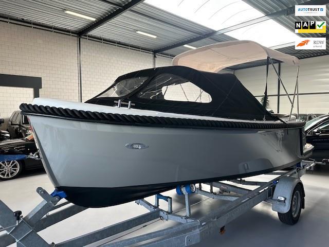Corsiva 565 New Age Sloep/30 PK Suzuki/Inclusief Trailer en, Watersport en Boten, Gebruikt, Benzine
