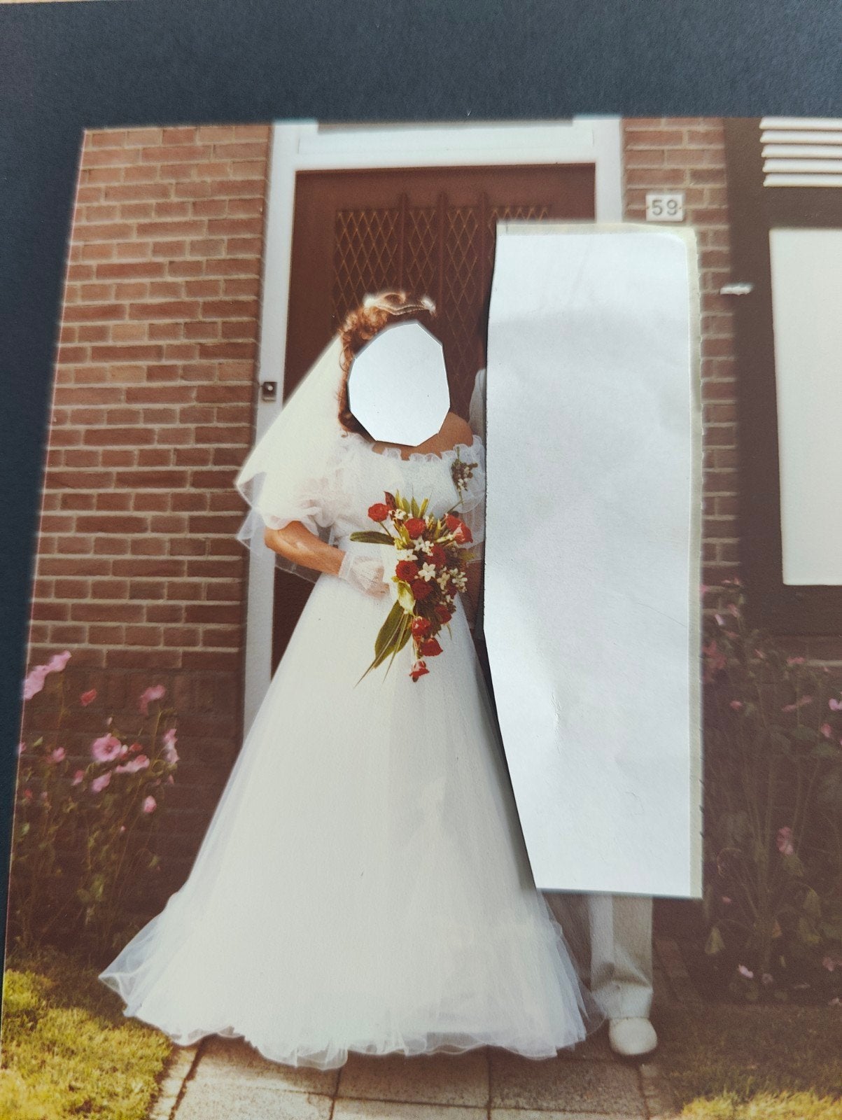 Vintage trouwjurk met tulemouwen en sluier met steentjes, Ophalen, Trouwjurk, Wit, Onbekend.