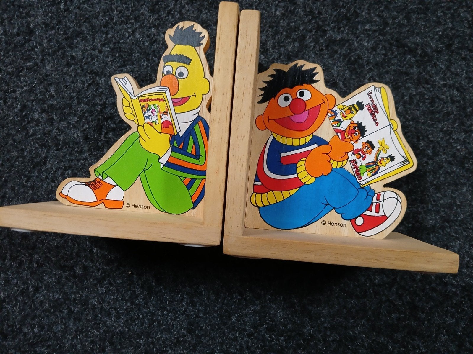 Vintage houten boekensteunen van Ernie en Bert., Ophalen, Huis en Inrichting
