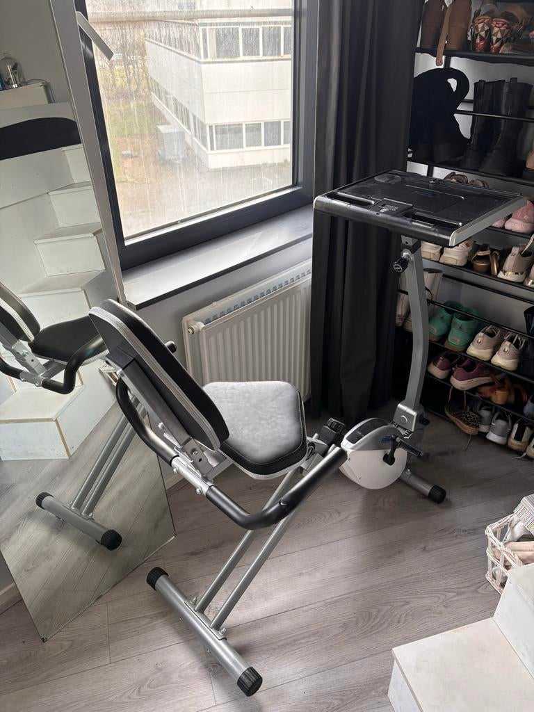 Bureaufiets met verstelbaar tafelblad - Actief werken/studer, Ophalen of Verzenden, Zo goed als nieuw, Metaal, Benen