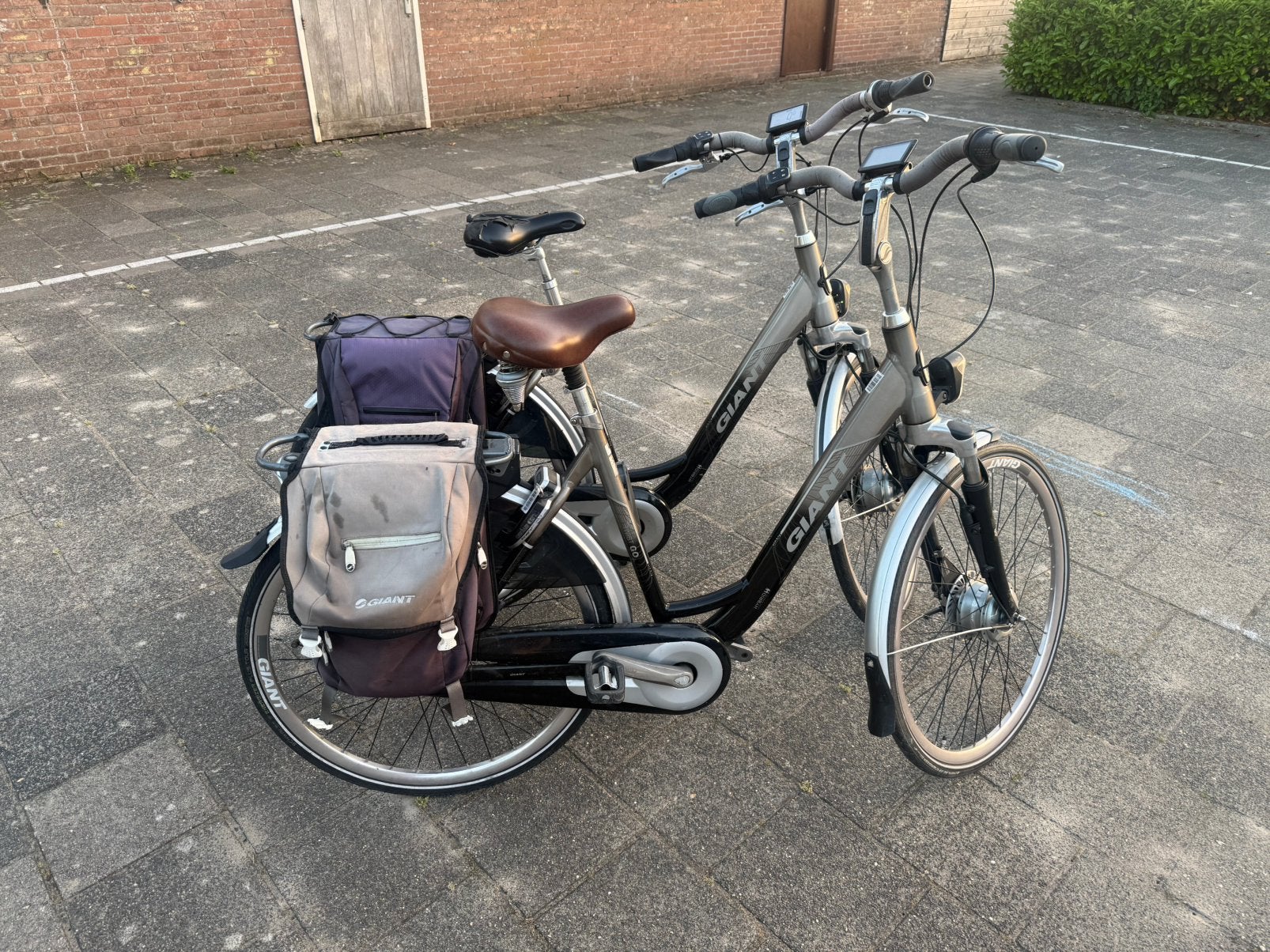 2x Giant twist go elektrische fietsen, Ophalen, Zo goed als nieuw, Trommelrem, Giant
