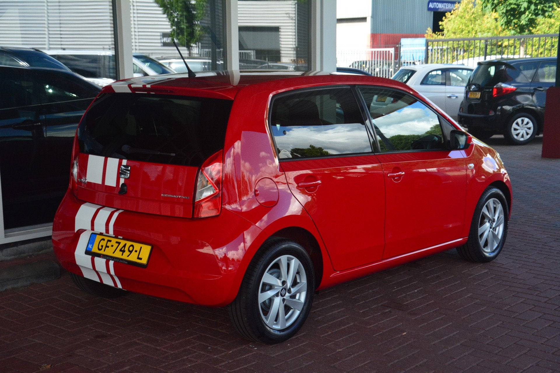 SEAT Mii 1.0 Sport Dynamic | Airco | Elek. ramen | LMV | NL, Voorwielaandrijving, Stof, Gebruikt, Zwart