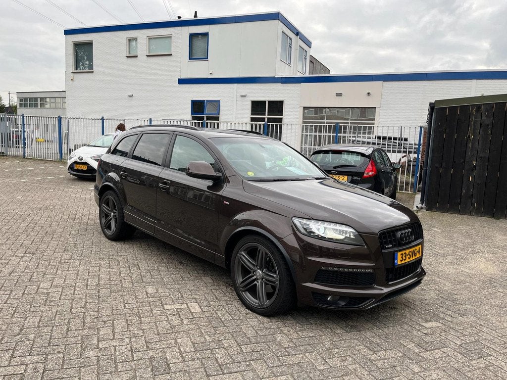 Audi Q7 3.0 TDI quattro Pro Line + 5+2 (EX BPM), Automaat, Euro 5, Bruin, 7 stoelen