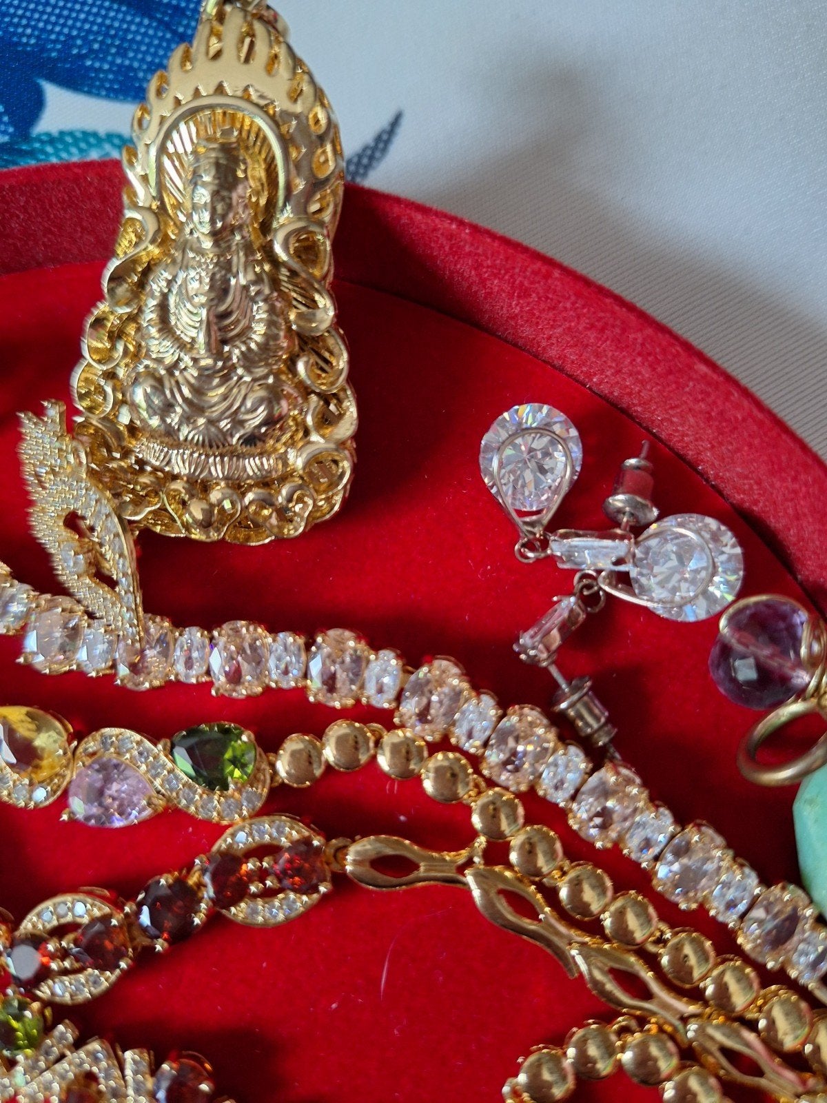 Goudverguld armband oorbellen buddha hanger niet echt goud, Ophalen of Verzenden, Zo goed als nieuw, Zilver, Overige materialen
