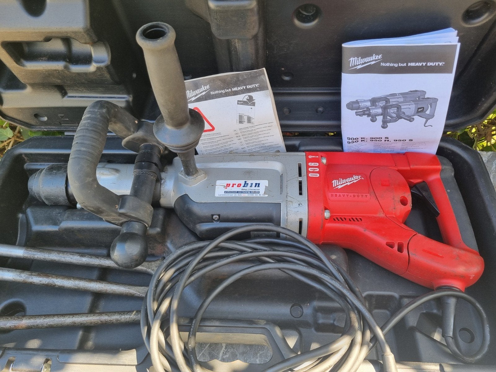 Milwaukee 900K Boorhamer - Nieuwstaat, 600 watt of meer, Boor- en/of Breekhamer, Ophalen of Verzenden, Zo goed als nieuw