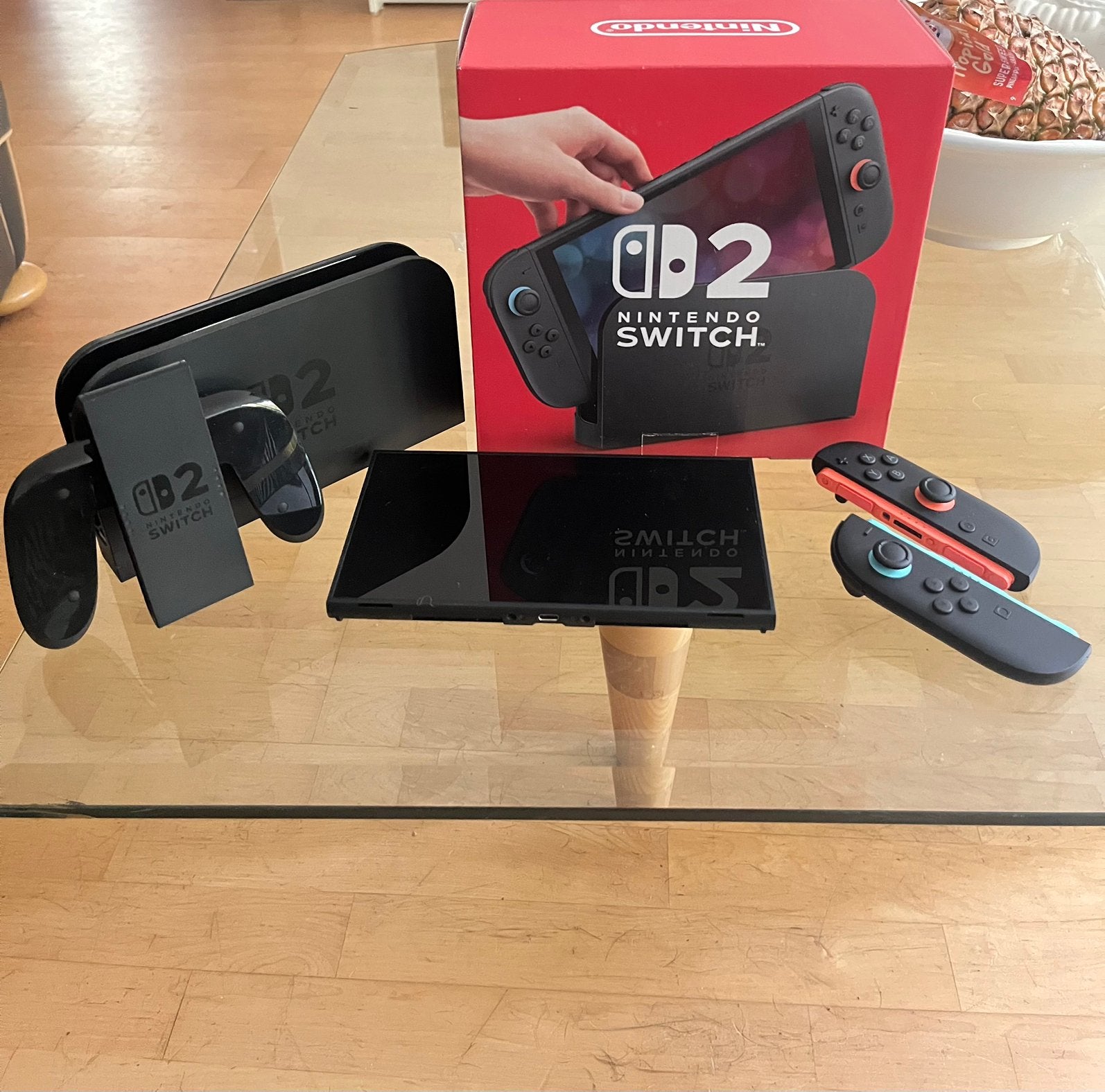 Nintendo Switch 2, Spelcomputers en Games, Spelcomputers | Nintendo Switch, Ophalen of Verzenden, Zo goed als nieuw, Met 2 controllers