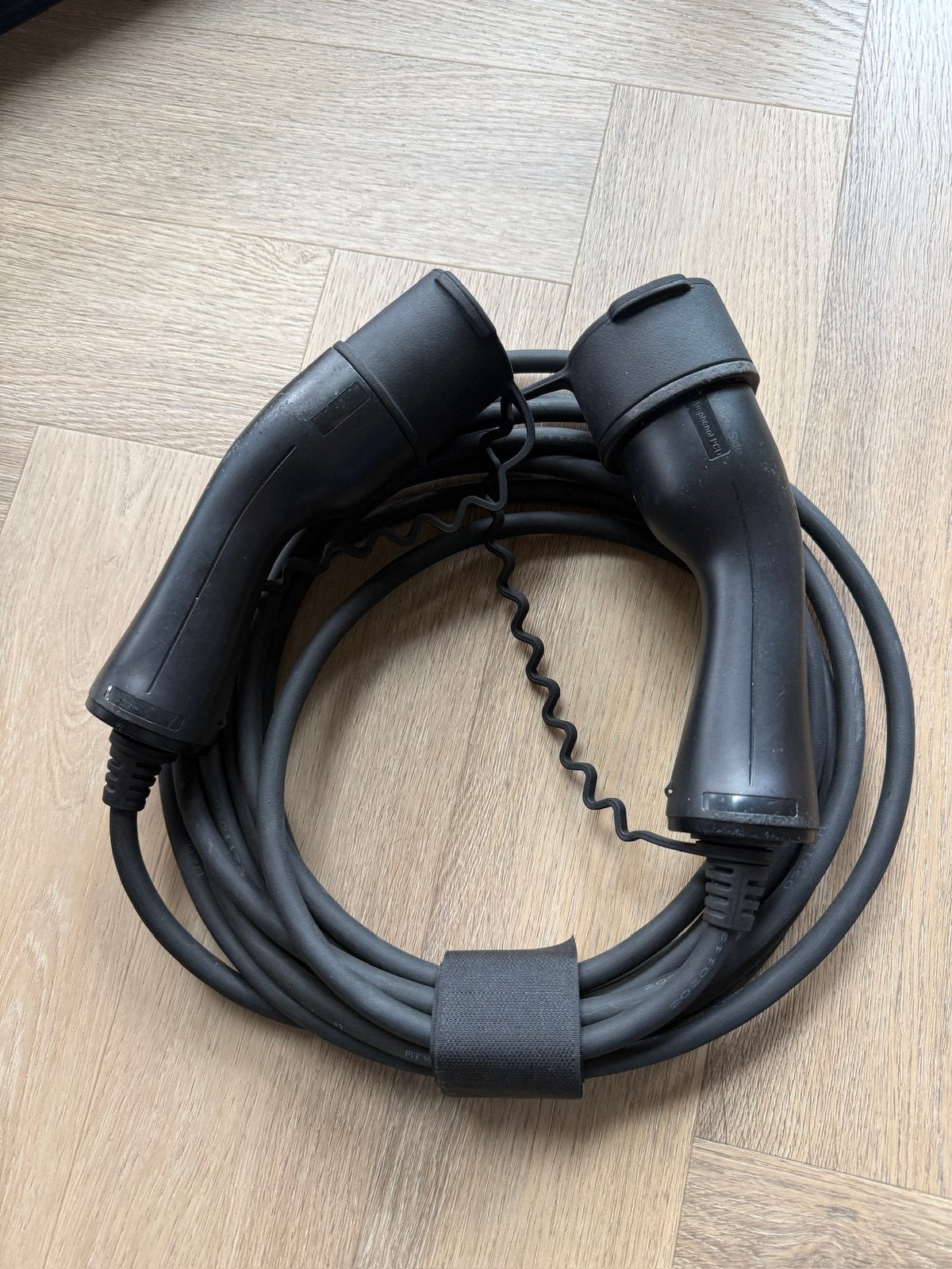 Originele Volvo laad kabel 7 meter, Ophalen of Verzenden, Zo goed als nieuw