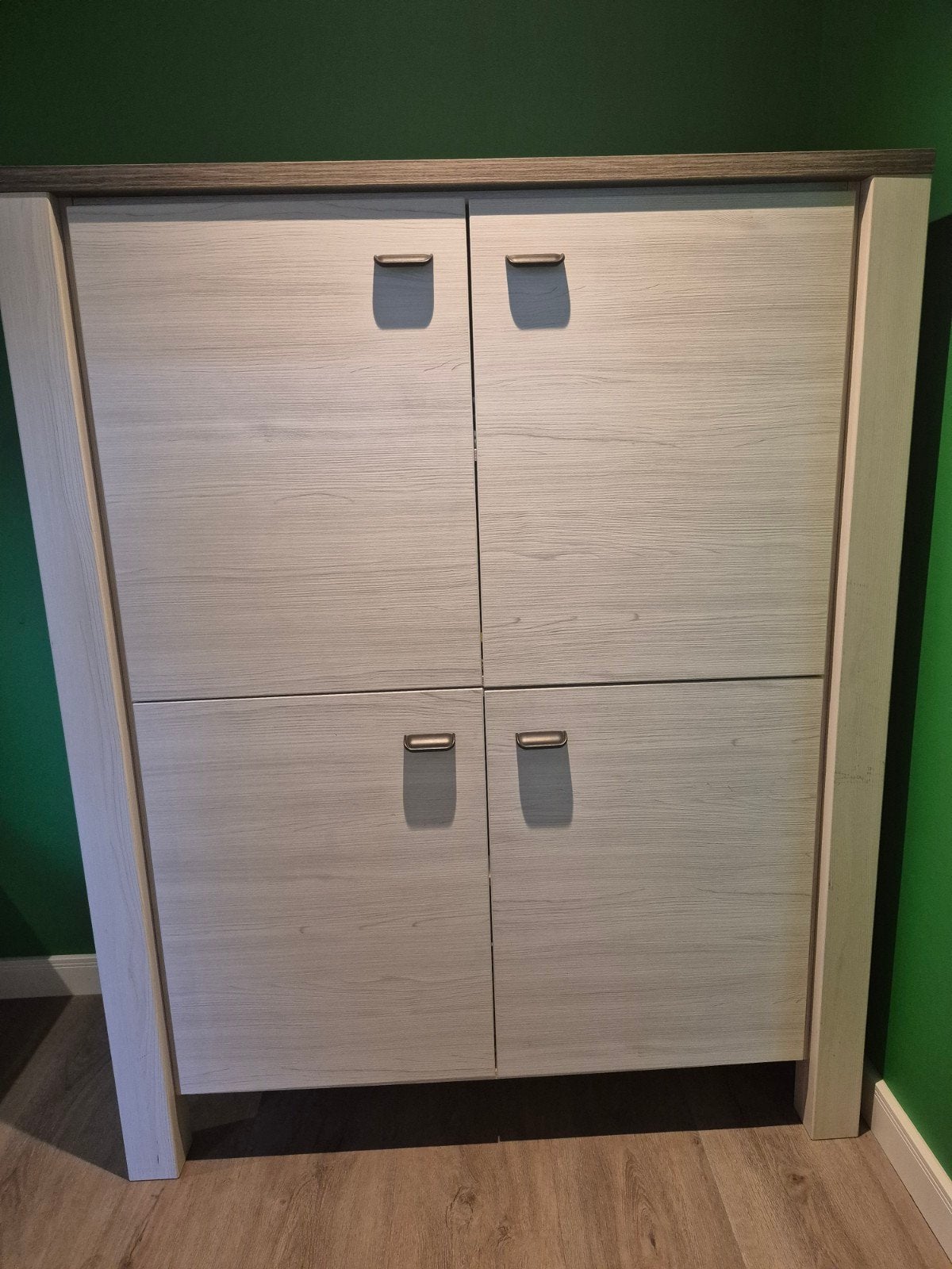 Moderne kledingkast met 4 deuren, Ophalen, Gebruikt, 100 tot 150 cm, Modern