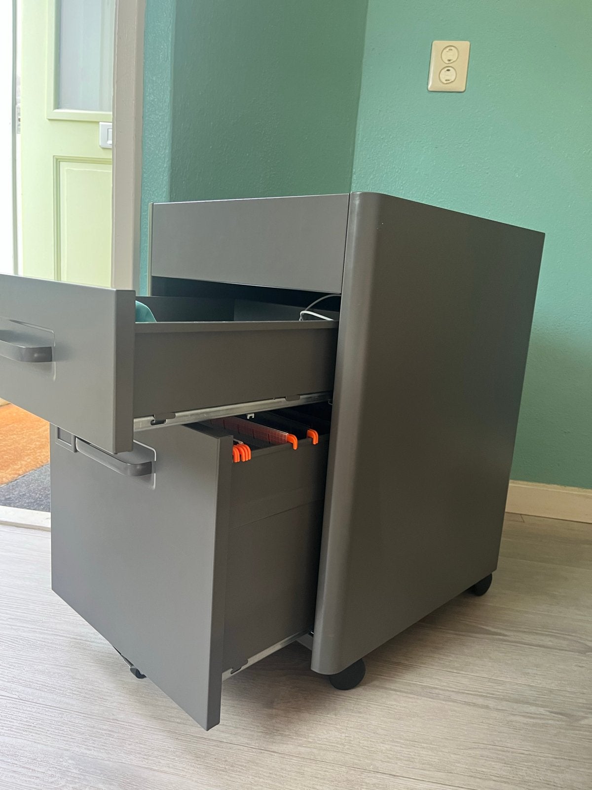 Metalen archiefkastje op wieltjes met 3 lades, Ophalen, Minder dan 50 cm, Gebruikt, Minder dan 100 cm