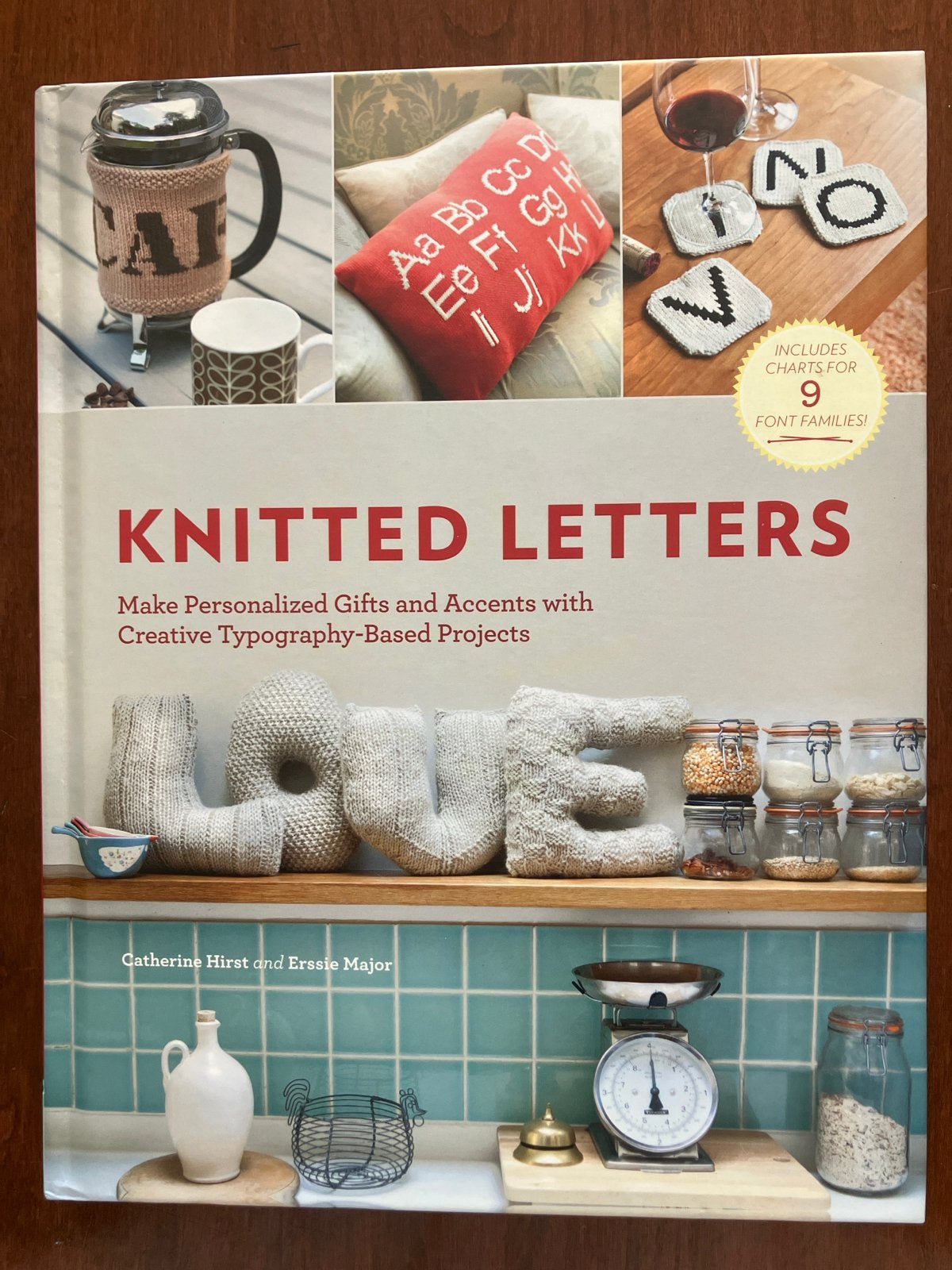 Knitted letters. Engels breiboek, Ophalen of Verzenden, Zo goed als nieuw, Breien en Haken