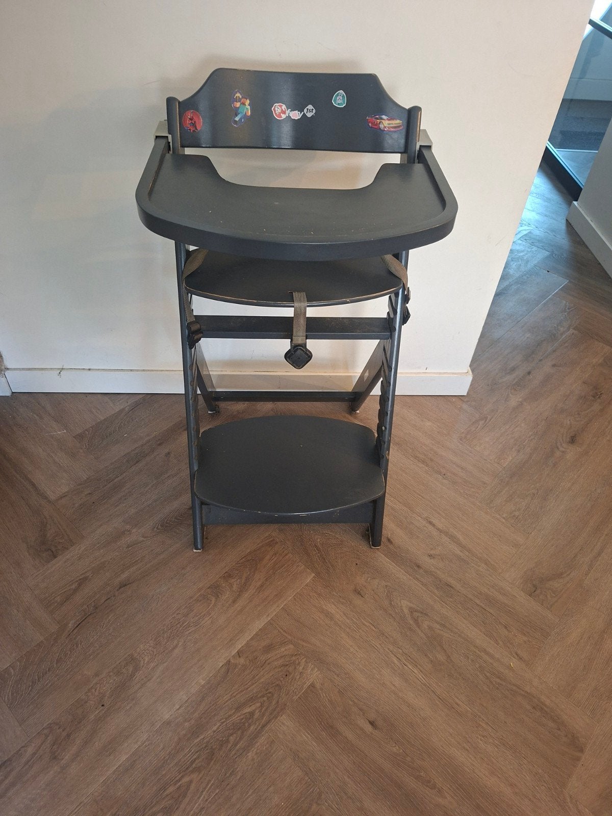 Meegegroeistoel met eetblad en gordel, Kinderen en Baby's, Kinderstoelen, Ophalen of Verzenden, Gebruikt, Meegroeistoel, Gordel(s)