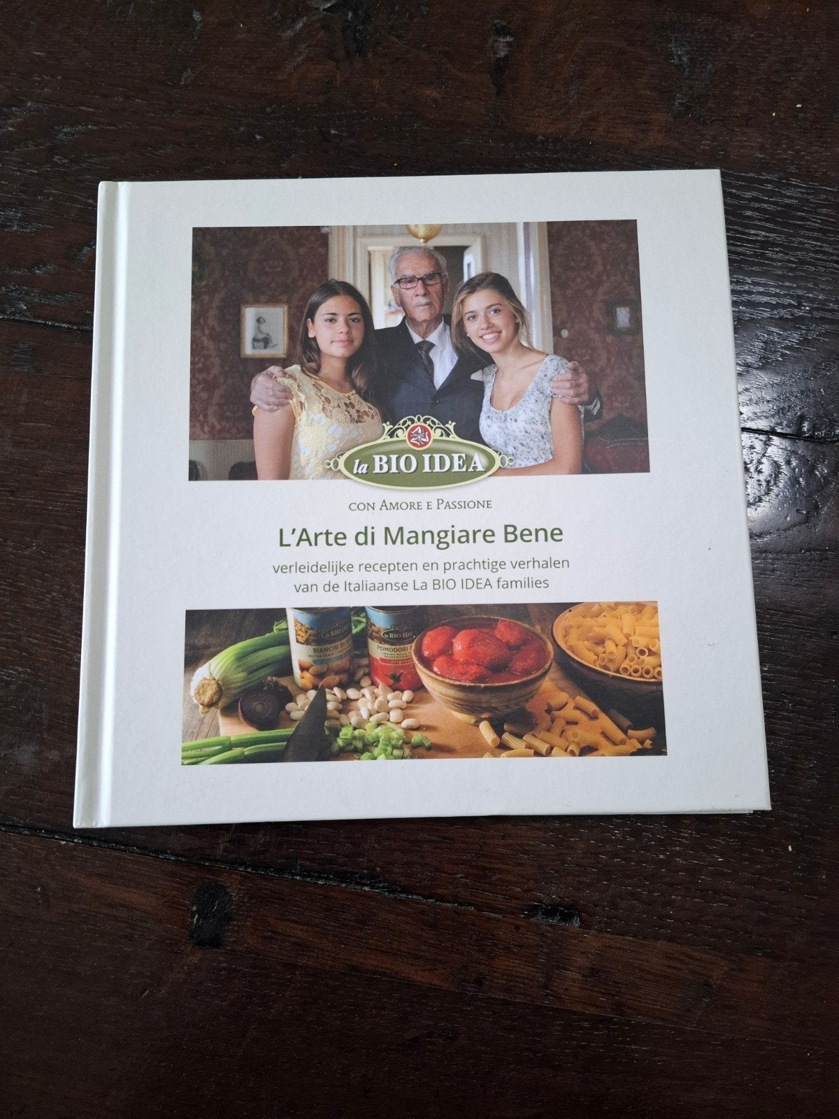 La BIO IDEA: L'Arte di Mangiare Bene - Italiaans kookboek, Ophalen of Verzenden, Zo goed als nieuw, La BIO IDEA families, Italië