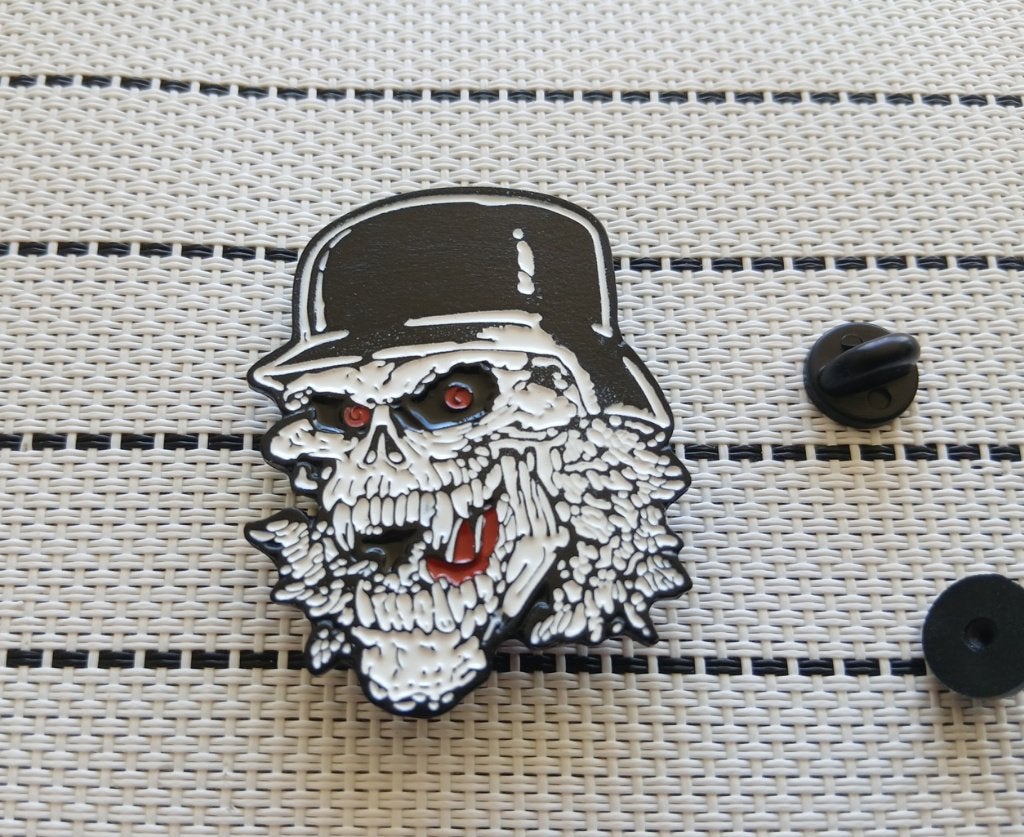 Slayer leuke  shaped Slaytanic Wehrmacht pin speld badge n3, Verzenden, Nieuw, Overige typen