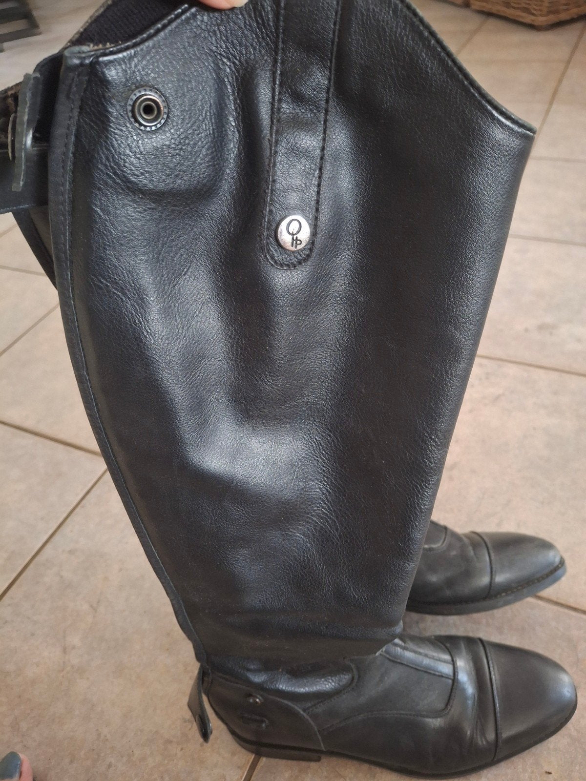 Paardrijlaarzen van QHP maat 39, Ophalen of Verzenden, Dressuur