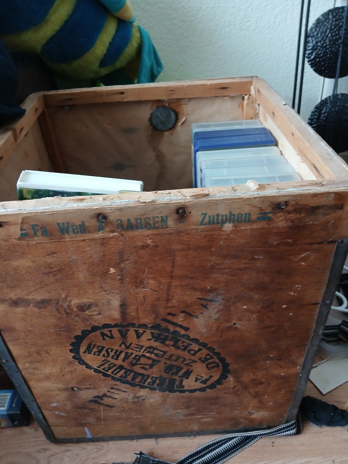 Antieke houten theekist van Fa. Wed. Garsen Zutphen, Antiek en Kunst, Ophalen